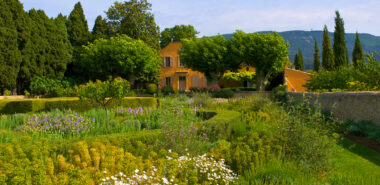 Great Monuments, Art and Gardens of the Côte d’Azur, Provence and the Cévennes 2028