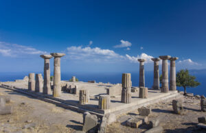 Ruins of the Temple of Athena in Assos, Canakkale, Türkiye. 
