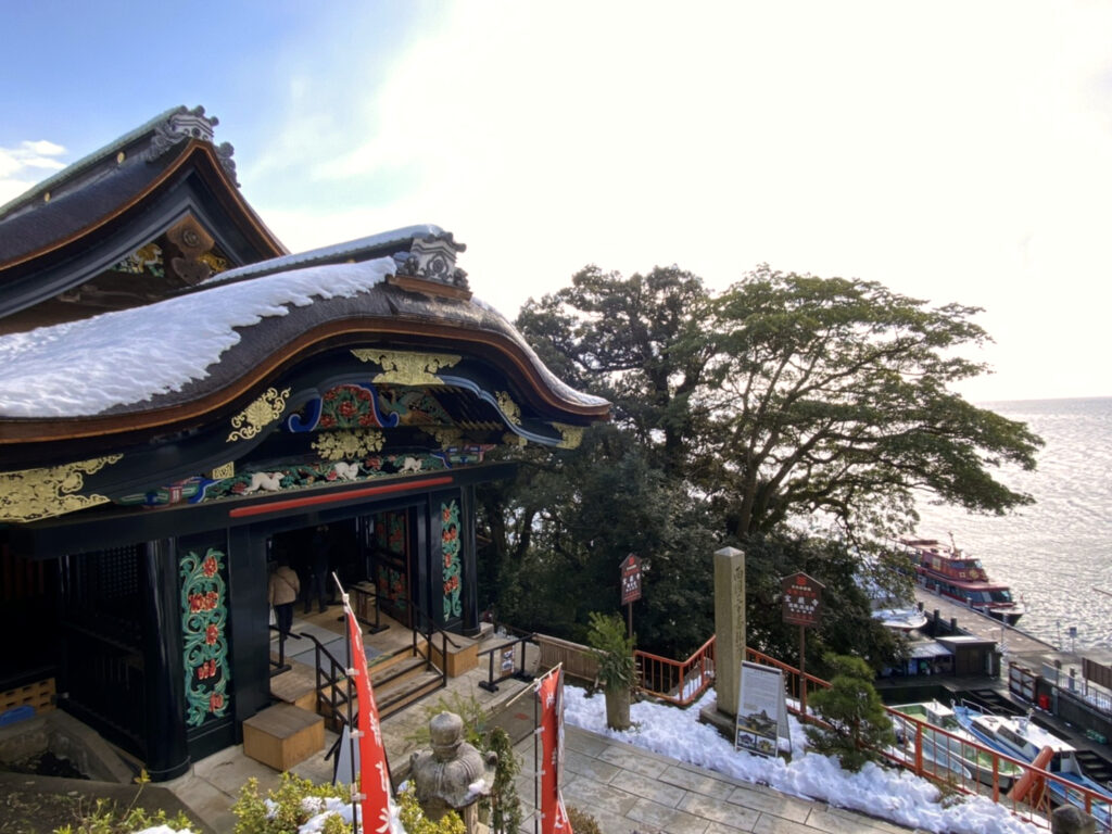 “Paradise Bridge” Karamon Hongonji Chikubushima Shiga Prefecture